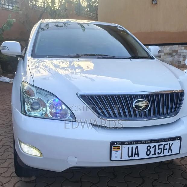 Toyota Harrier 2008 White