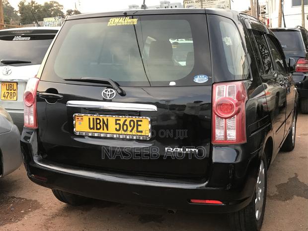 Toyota Raum 2008 Black