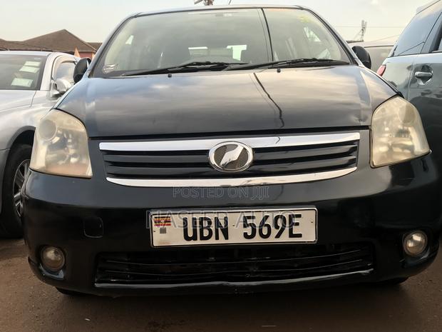Toyota Raum 2008 Black