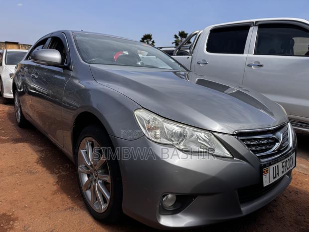 Toyota Mark X 2012 Gray