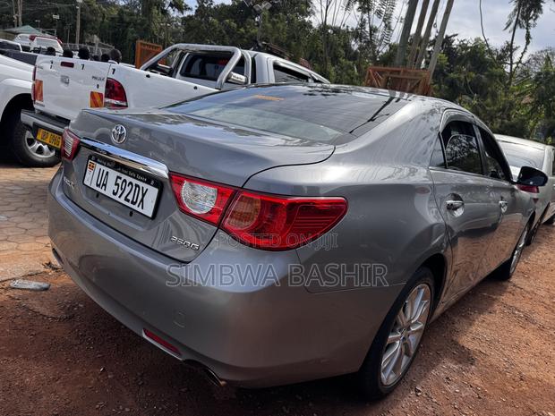 Toyota Mark X 2012 Gray