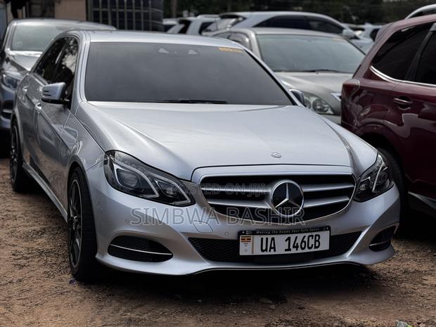 Mercedes-Benz E300 2013 Silver