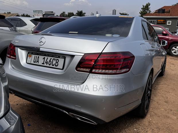 Mercedes-Benz E300 2013 Silver