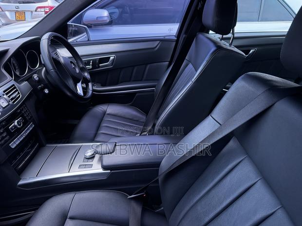 Mercedes-Benz E300 2013 Silver