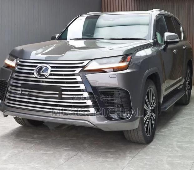 Lexus LX 500d 2023 Gray