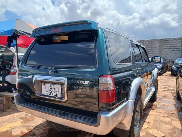 Toyota Hilux Surf 2.7 SSR 2007 Green