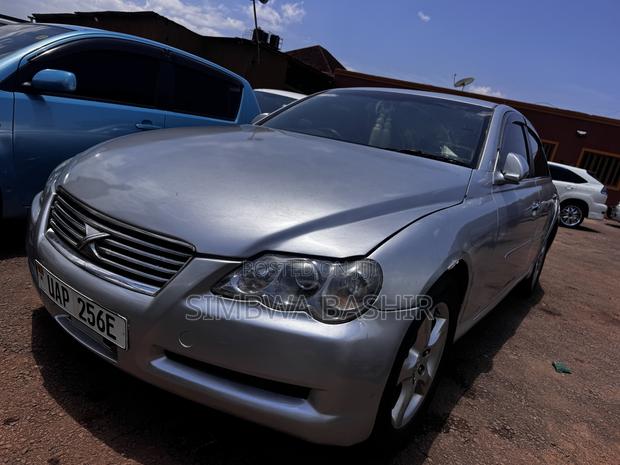Toyota Mark X 2006 Silver
