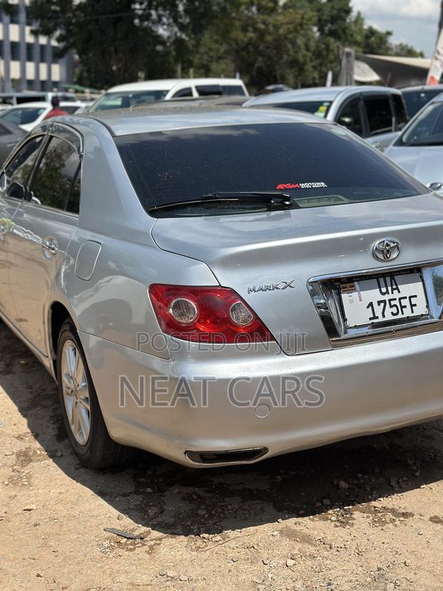 Toyota Mark X 2008 Silver