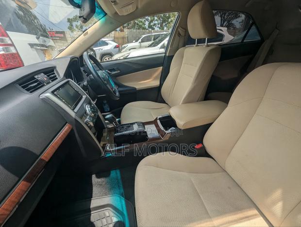 Toyota Mark X 2012 White