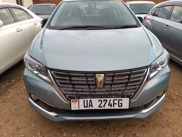 Toyota Premio 1.8 AWD 2018 Green