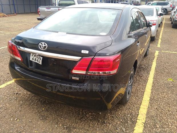 Toyota Premio 2017 Black