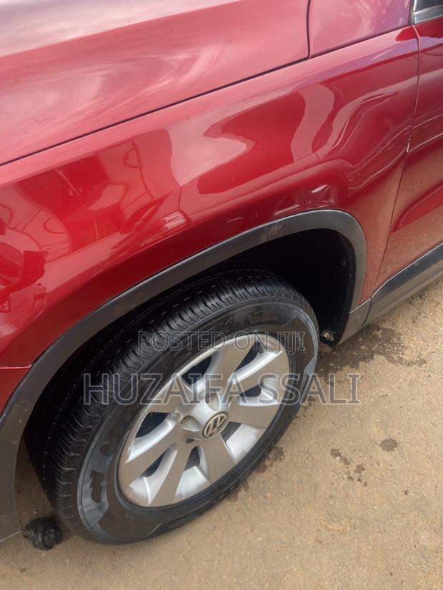 Volkswagen Tiguan 2014 Red