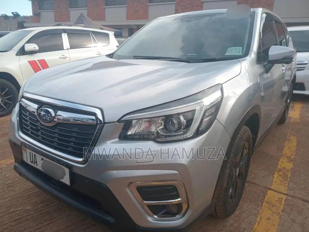 Subaru Forester 2018 Silver