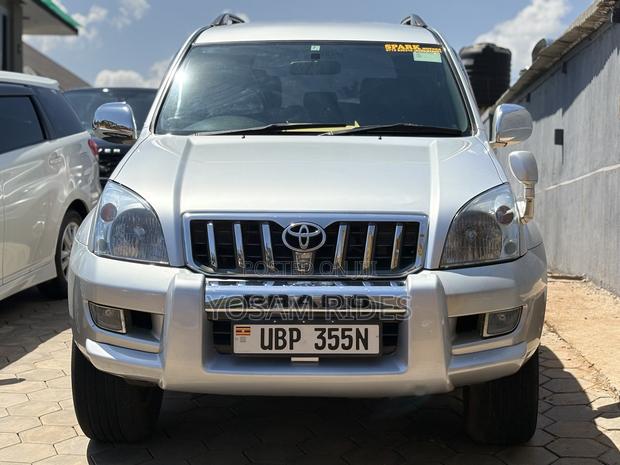 Toyota Land Cruiser Prado 3.0 TD 2010 Silver