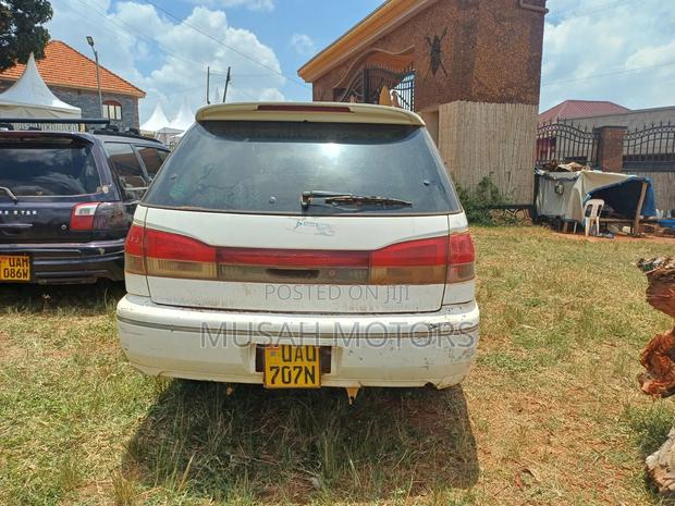 Toyota Vista 2003 White