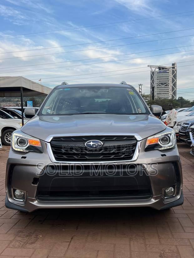 Subaru Forester 2.0XT Premium AWD 2017 Gray