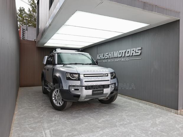 Land Rover Defender 2021 Silver