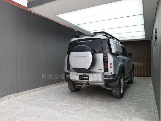 Land Rover Defender 2021 Silver