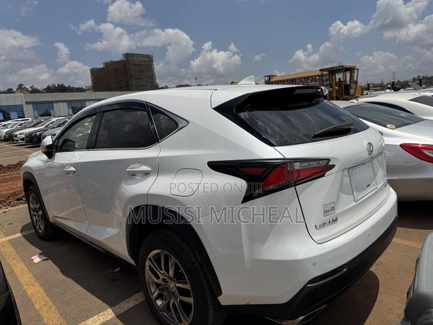 Lexus RX 200t 2WD 2017 White