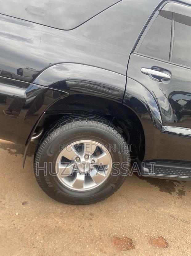 Toyota Hilux Surf 2009 Black