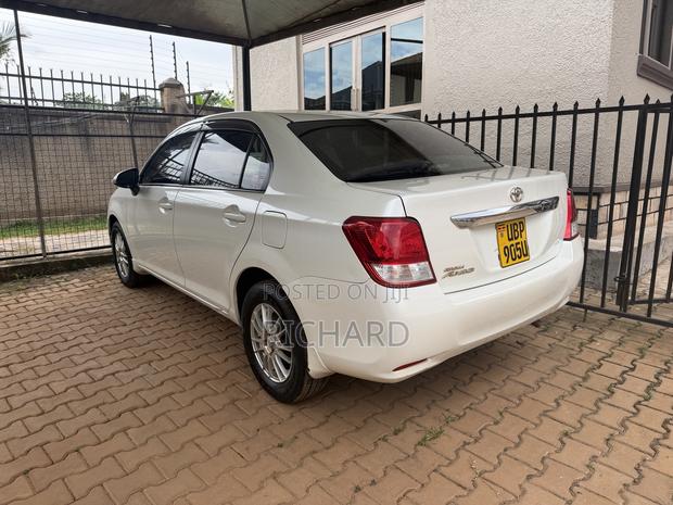 Toyota Axio 1.5 G 4WD 2014 White