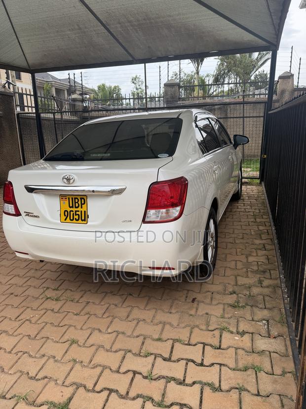 Toyota Axio 1.5 G 4WD 2014 White