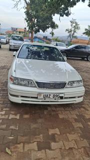 Toyota Mark II 2000 White for sale