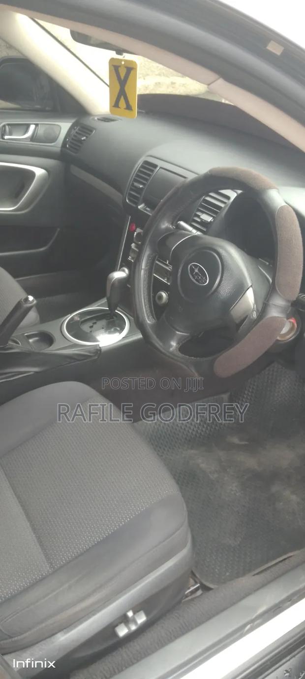 Subaru Outback 2005 Black