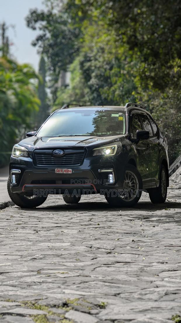 Subaru Forester 2019 Black