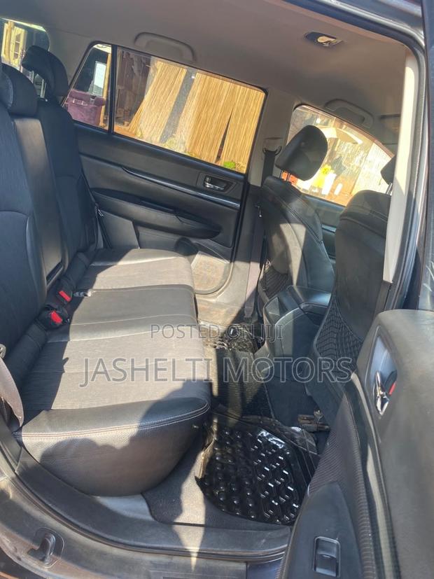Subaru Outback 2016 Black