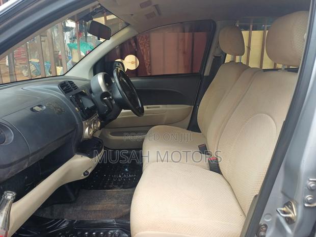 Toyota Passo 1.3 FWD 2006 Black