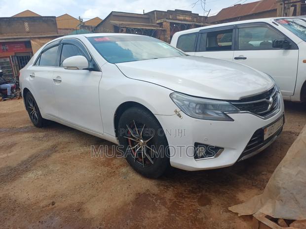 Toyota Mark X 2.5 RWD 2011 White