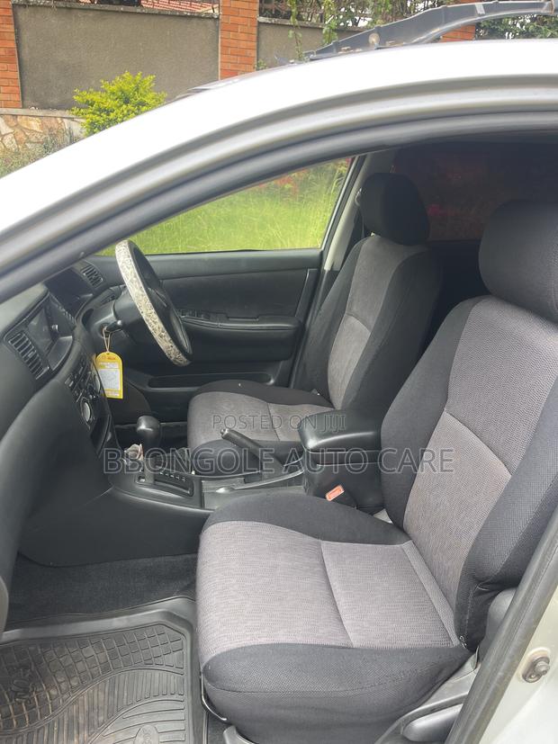 Toyota Corolla Fielder 2002 Silver
