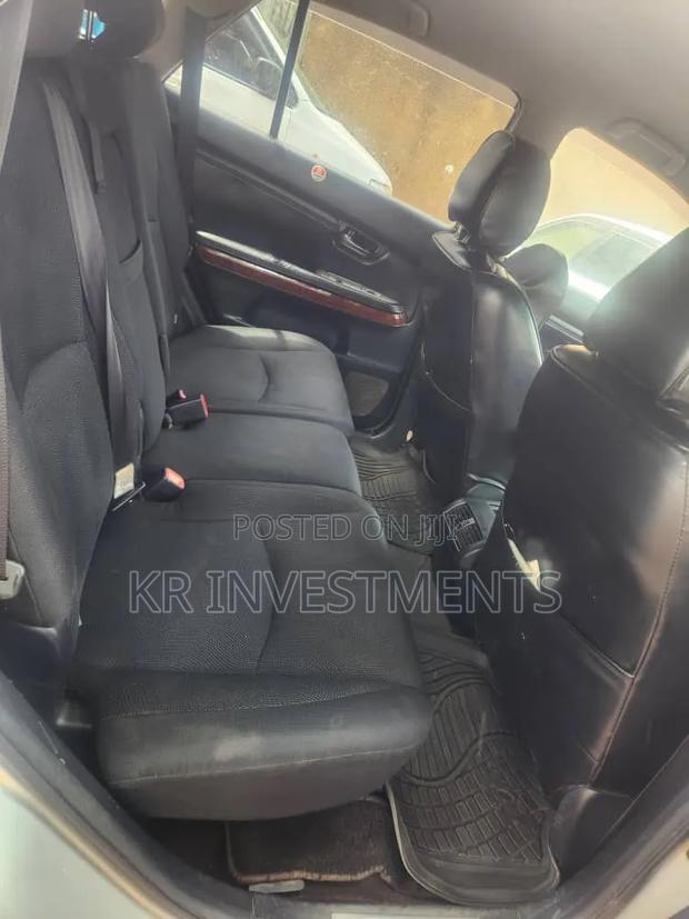 Toyota Harrier 3.0 V6 2005 Silver