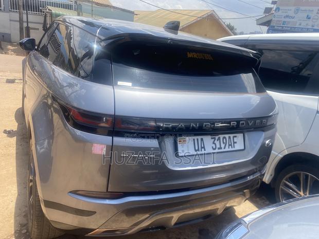 Land Rover Range Rover Evoque 2022 Black