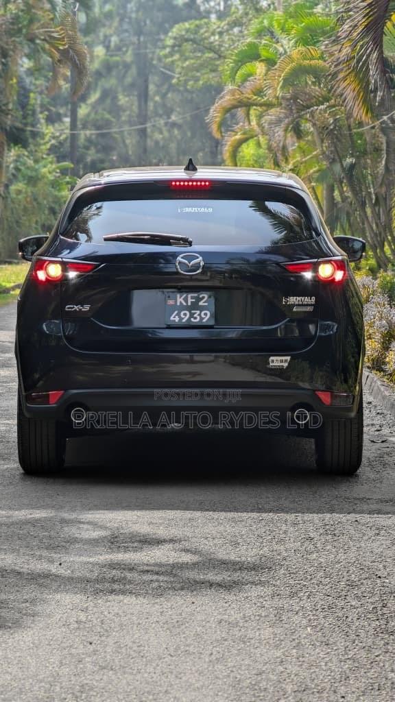 Mazda CX-5 2018 Blue