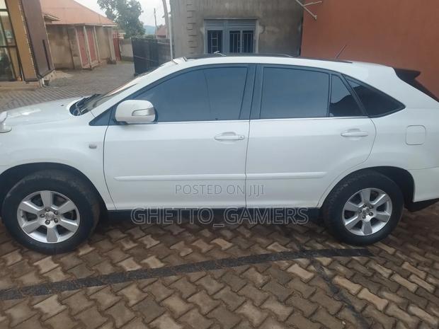 Toyota Harrier 2.4 2008 White