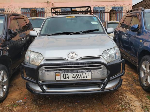 Toyota Succeed 2015 Silver