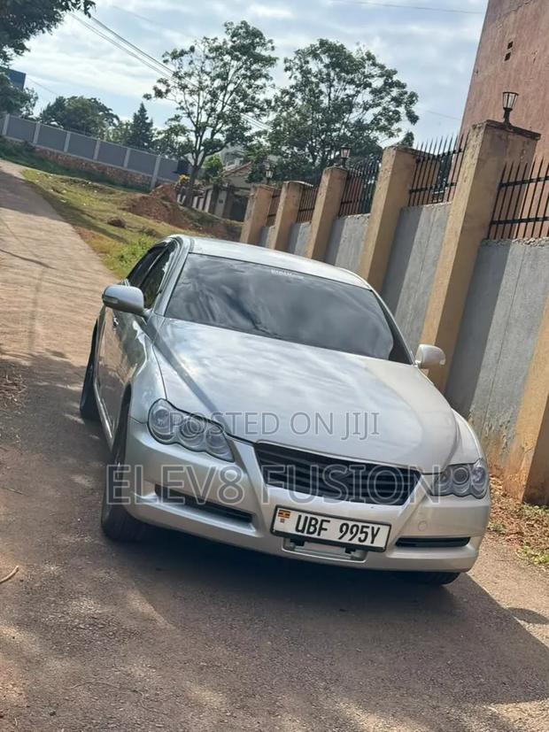 Toyota Mark X 2009 Silver