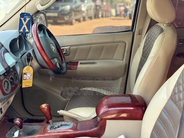 Toyota Hilux 3.0 D-4D Double Cab 2008 White