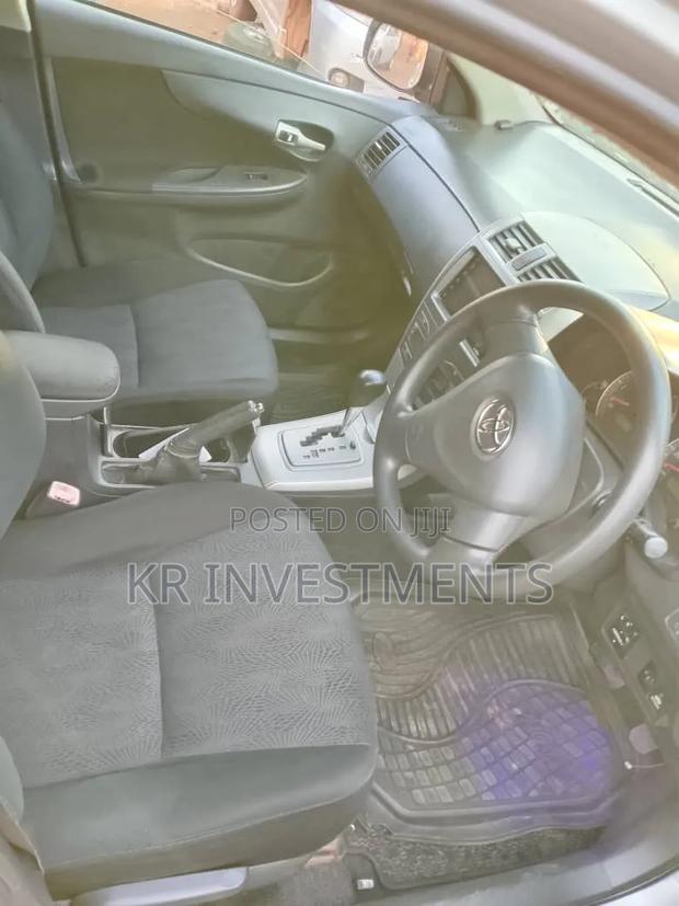 Toyota Corolla Fielder 1.5 Petrol AWD 2010 Silver