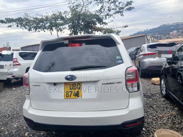 Subaru Forester 2015 White