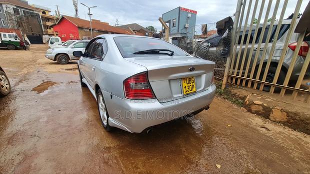 Subaru Legacy 2.0 2007 Silver