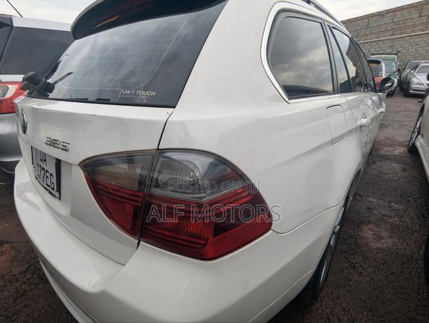 BMW 325i 2006 White