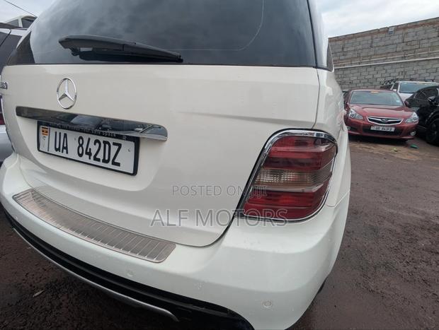 Mercedes-Benz M Class 2006 White