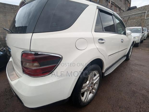 Mercedes-Benz M Class 2006 White