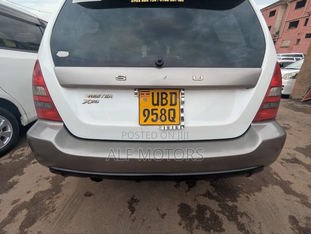 Subaru Forester 2005 White