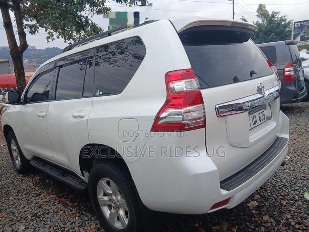 Toyota Land Cruiser Prado 2.7 VVT-i 2015 White