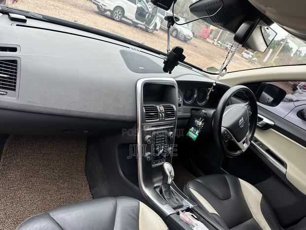 Volvo XC60 2014 Black