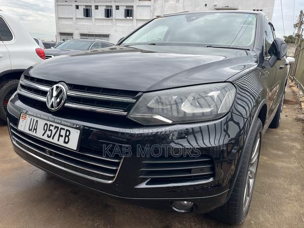 Volkswagen Touareg 2014 Black